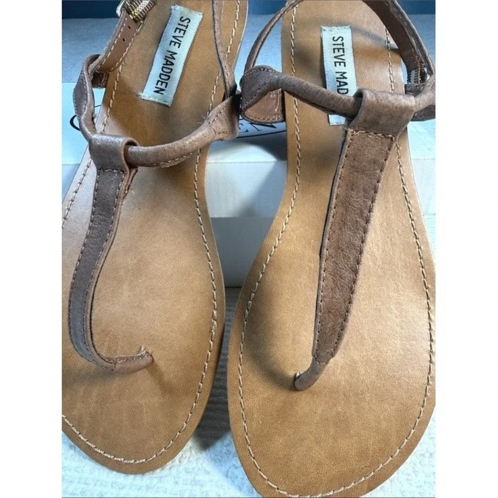 Steve Madden P-Debbi T-Strap Sandal Cognac Brown Women's Leather Flat 8